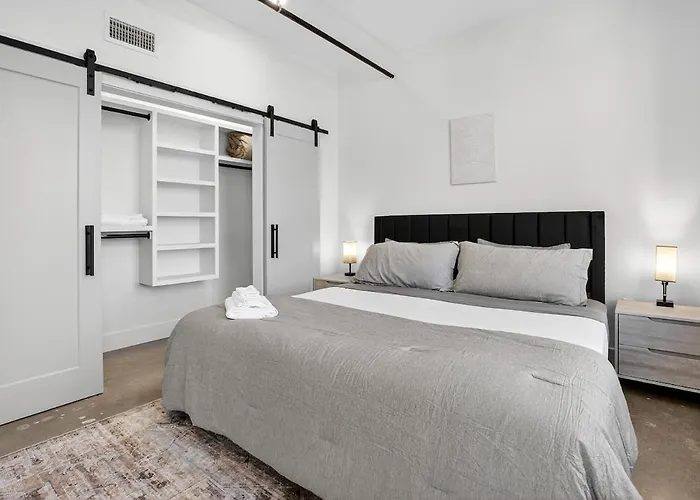 Urban Stylish 1br Fast Wifi & Full Kitchen Tulsa